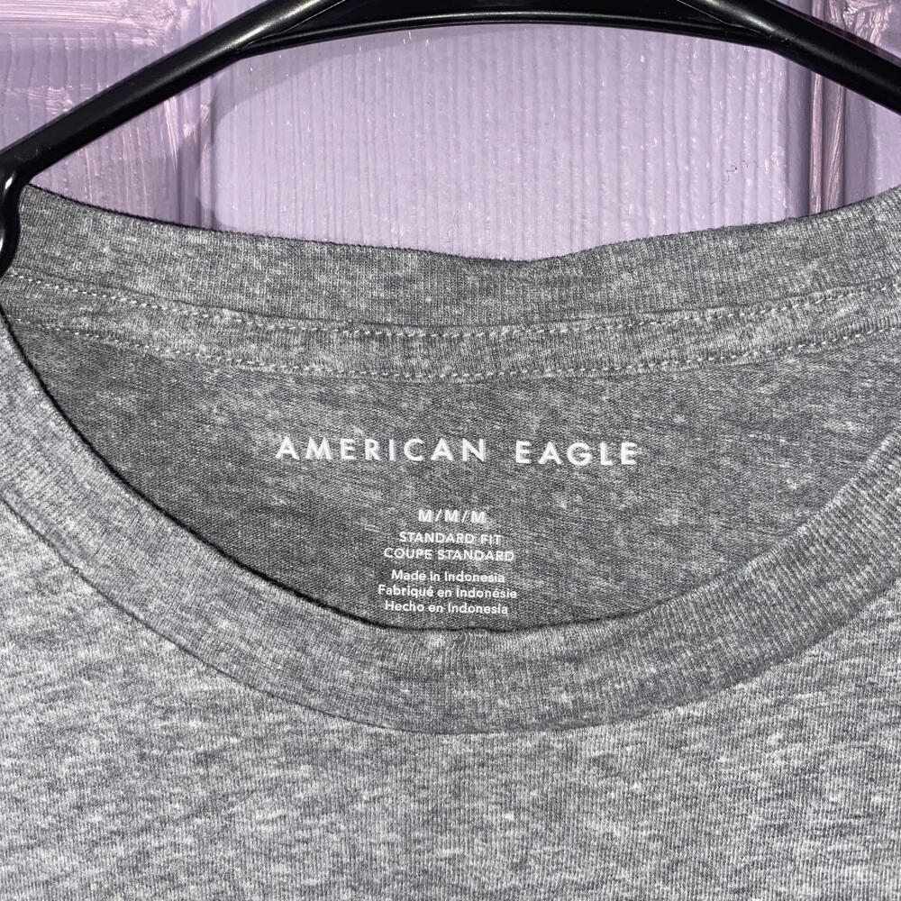 American Eagle M Men Gray Graphic Tee Bold Logo Eagle Print Casual Streetwear - Picture 3 of 3